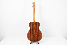 Load image into Gallery viewer, Breedlove Custom Concert Figured Port Orford-Koa