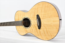 Load image into Gallery viewer, Breedlove Custom Concert Figured Port Orford-Koa