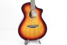 Load image into Gallery viewer, Breedlove Oregon Concert CE Old Fashioned