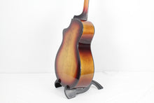 Load image into Gallery viewer, Breedlove Oregon Concert CE Old Fashioned