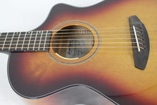 Load image into Gallery viewer, Breedlove Oregon Concert CE Old Fashioned