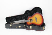 Load image into Gallery viewer, Breedlove Oregon Concert CE Old Fashioned