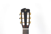Load image into Gallery viewer, Breedlove Legacy Concertina Cinnamon Burst E