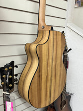 Load image into Gallery viewer, Breedlove Oregon Concerto CE 12-String Myrtlewood