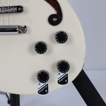 Load image into Gallery viewer, D'Angelico Premier Bedford, Antique White