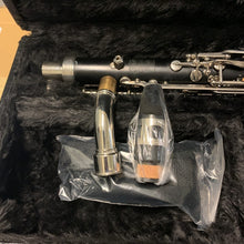 Load image into Gallery viewer, Bundy 1425 Alto Clarinet (Used)