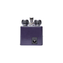 Load image into Gallery viewer, Pigtronix Moon Pool, Tremvelope Phaser Effect Pedal