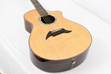 Load image into Gallery viewer, Used Breedlove Masterclass Custom Concert CE East Indian Rosewood Bear Claw