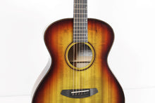 Load image into Gallery viewer, Breedlove Oregon Concert LTD Earthsong