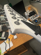 Load image into Gallery viewer, Jackson Pro Series King V KVTMG, Snow White w/ Chrome - Blemish