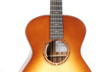 Load image into Gallery viewer, Breedlove Legacy Concertina Cinnamon Burst E
