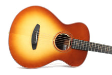 Load image into Gallery viewer, Breedlove Legacy Concertina Cinnamon Burst E
